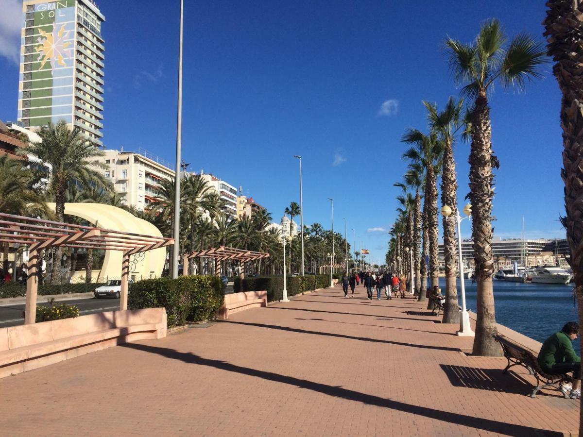 Suite Sun And Sea Alicante Eksteriør billede